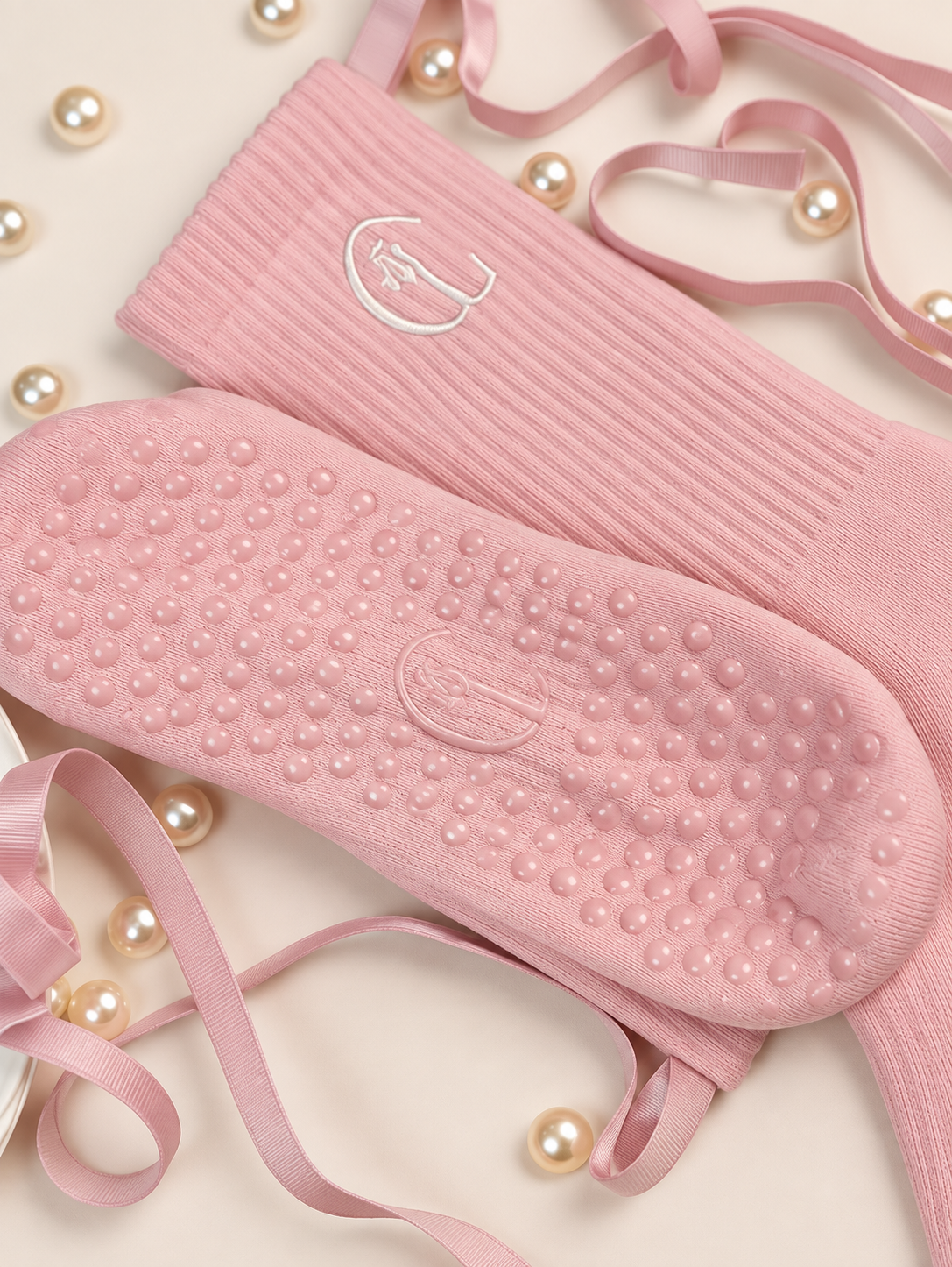 ÉLAN Grip Socks